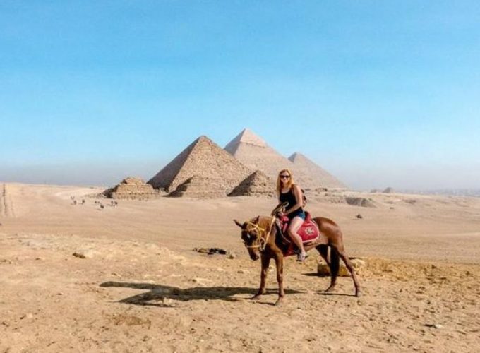 Day trip from sharm el sheikh to cairo  by bus for 2 days