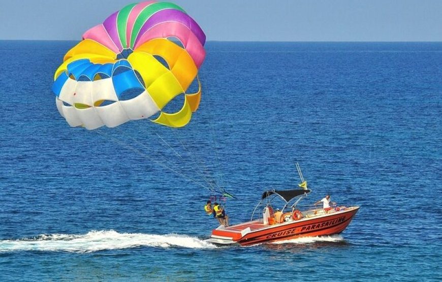 Parachute ascensionnel à Charm el-Cheikh