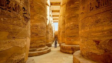 Aufdeckung der Geheimnisse des Karnak Tempels: Ein umfassender Leitfaden zu seiner Geschichte, Architektur und Bedeutung in Luxor, Ägypten.»