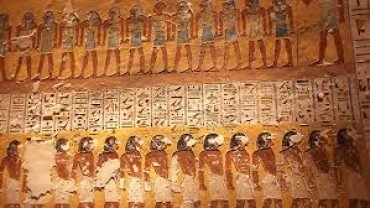 Why were the Valley of the Kings chosen in the civilization of the Pharaohs?