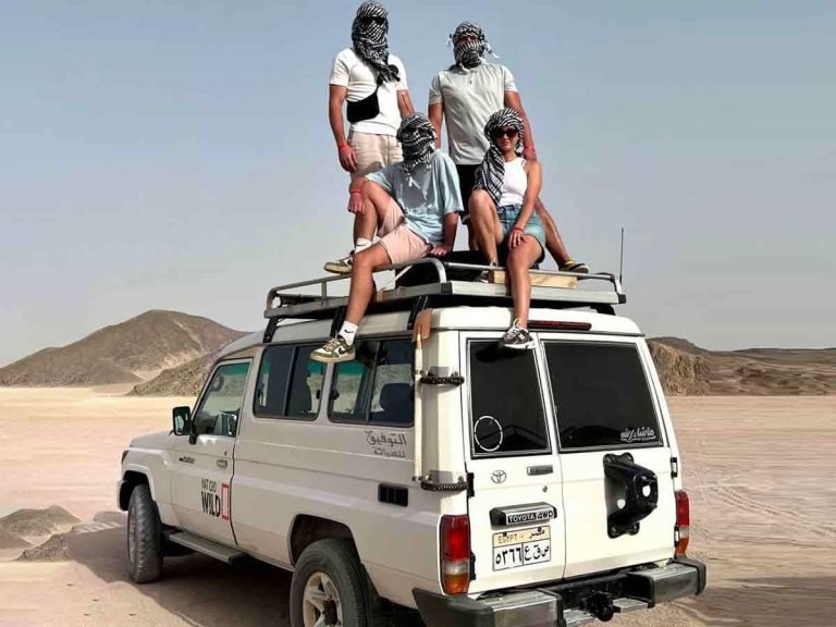 Super Safari em Makadi Bay – Quadriciclo, Buggy e Aldeia Beduína