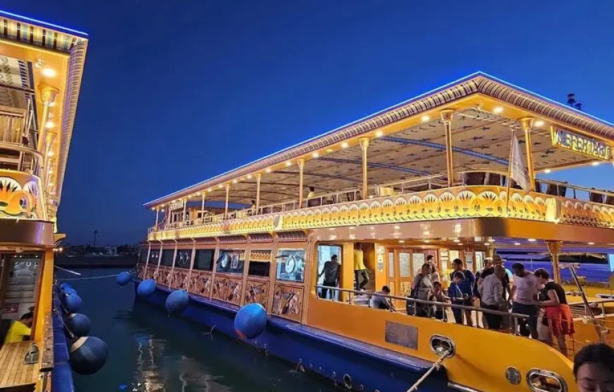 Loď Nefertari Hurghada – šnorchlování, podvodní paluba a zážitek ve stylu starověkého Egypta