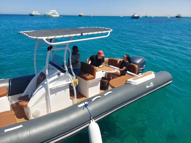 Luxury Crucero en Yate Ras Mohammed y White Island desde Sharm El Sheikh – Excursión de Lujo