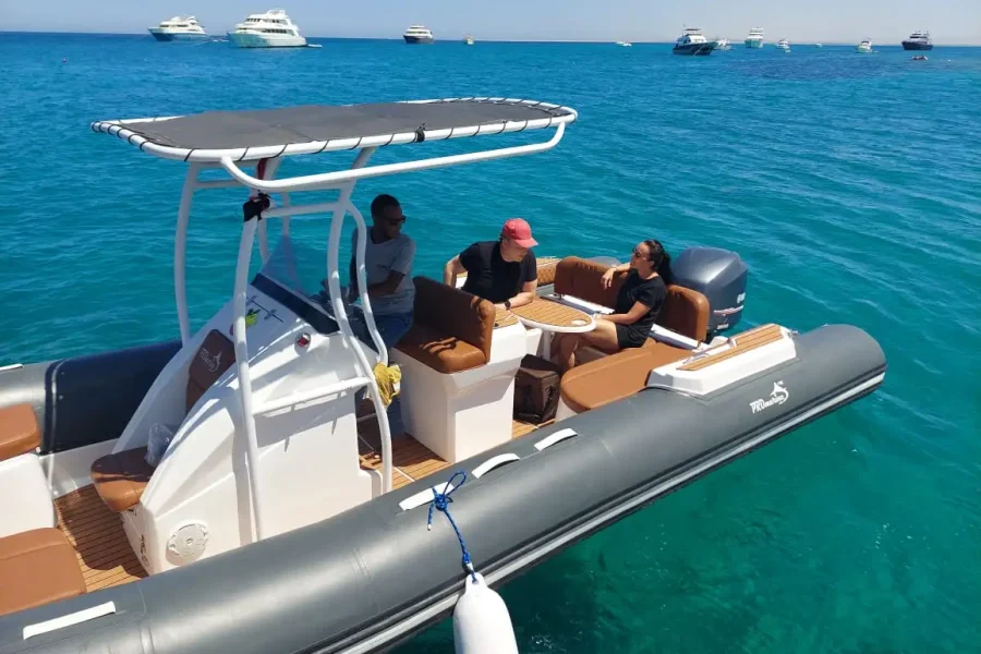 Speedboat Trip to Mahmya Island from Makadi Bay