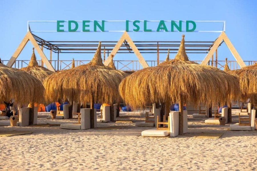 Privát motorcsónakos kirándulás Eden Islandre El Gounából