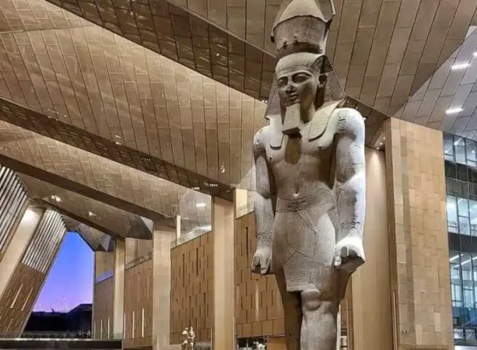 Sahl Hasheesh'ten Özel Araba ile Büyük Mısır Müzesi'ne Günlük Gezi