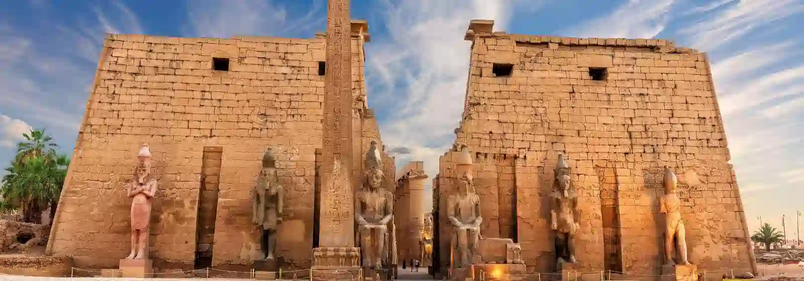 Die glorreiche Vergangenheit des Luxor-Tempels: Geschichte, Architektur, Gottheiten und Statuen in Luxor, Ägypten