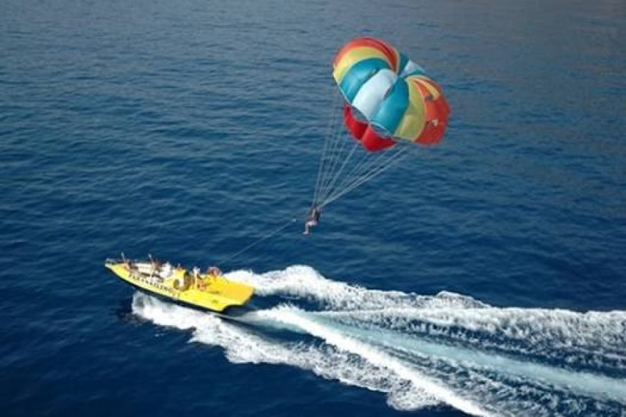 Parasailing El Gouna