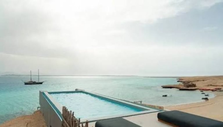 Ozirea Island Hurghada from Makadi Bay – Luxury Yacht Red Sea Escape