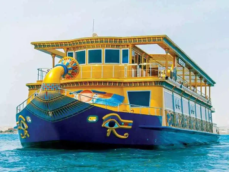 Nefertari Boat Port Ghalib – Snorkelen & Sunset Cruise