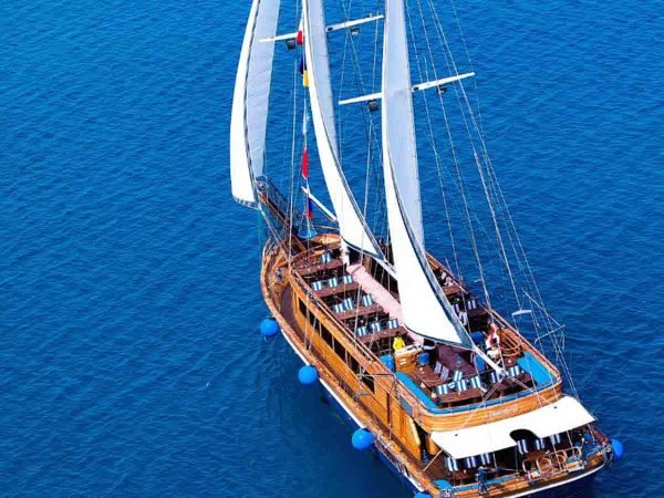 Popular boat trip from Hurghada