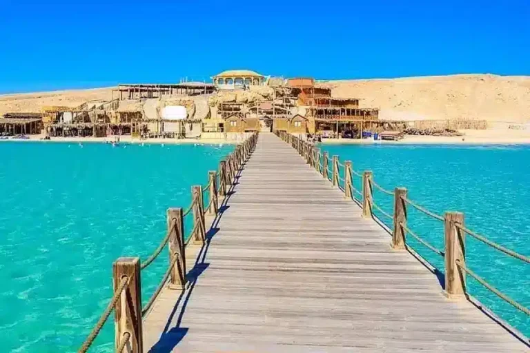 Orange Bay Island ze Sahl Hasheesh – celodenní šnorchlovací výlet do Rudého moře Hurghada