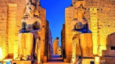 Луксорский храм