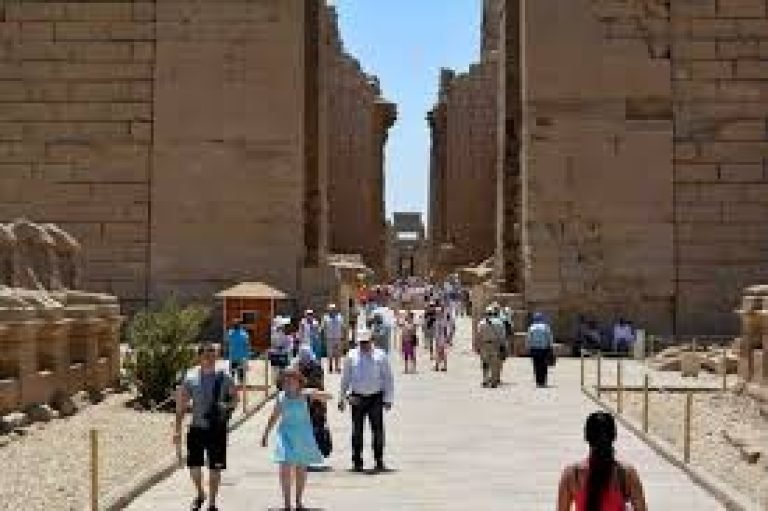 Ausflug von Marsa Alam nach Luxor – Tal der Könige, Karnak & Hatshepsut Tempel