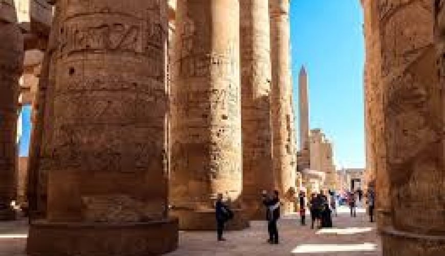 Карнакский храм