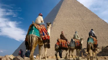 Excursii la Piramidele din Cairo și Giza din Sharm El Sheikh