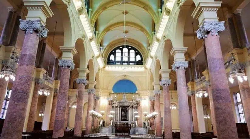 Coptic Cathedral & Eliyahu Hanavi Synagogue