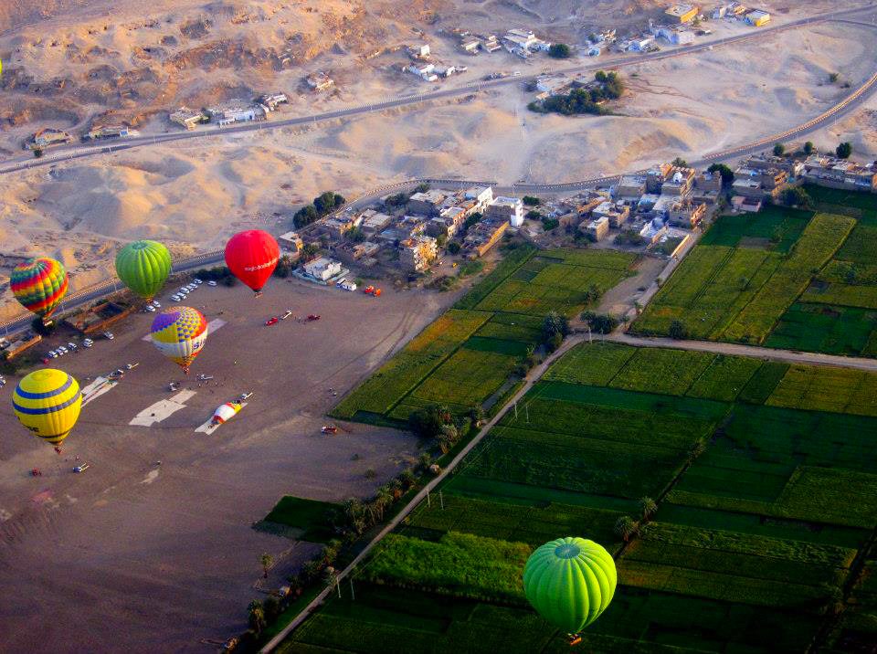 Hot Air Ballooning at Sunrise