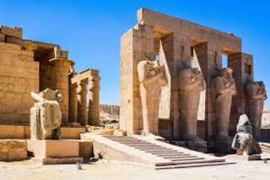 Private Autoreise von Makadi Bay zu den Pyramiden von Gizeh und Saqqara