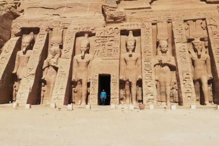 Abu Simbel from Aswan by Bus