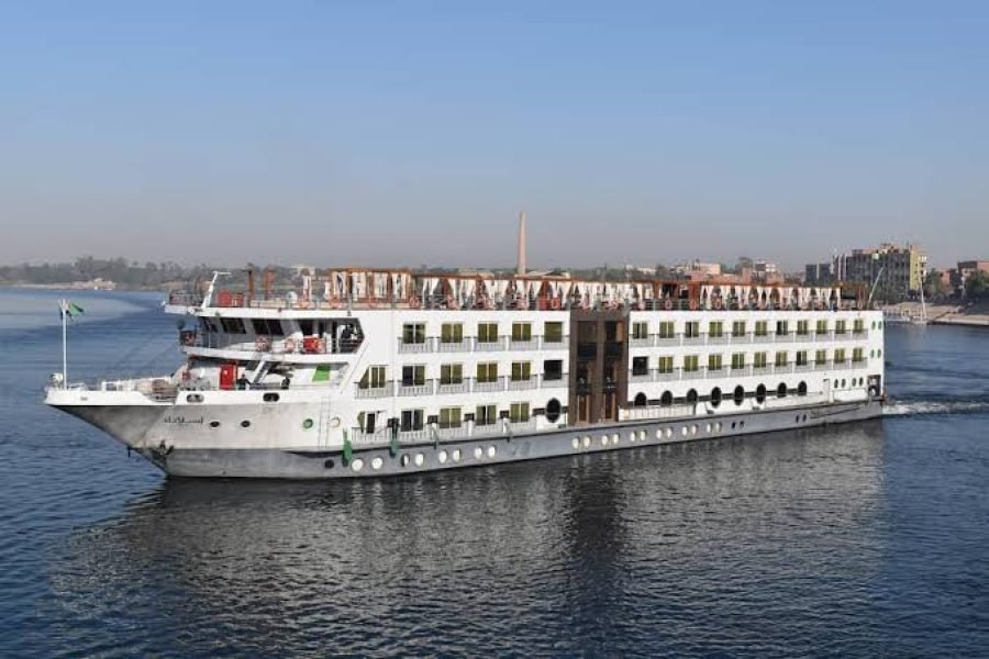 4 Days Nile Cruise from Aswan to Luxor | Egypt Nile Cruise
