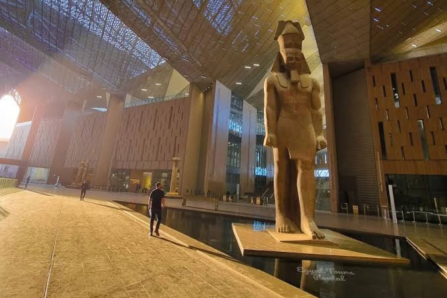 Hurghada to Grand Egyptian Museum