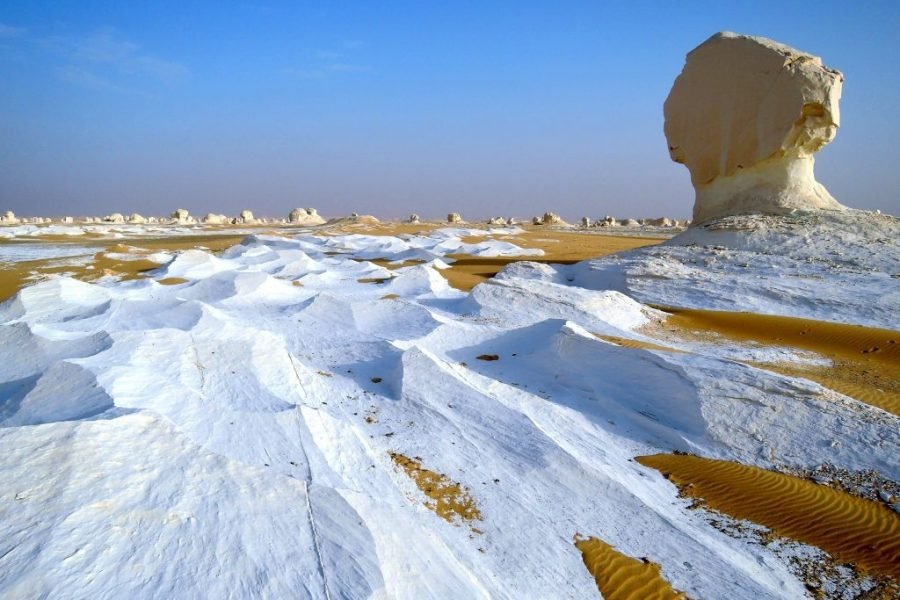 Day trip to Bahariya Oasis and White Desert from Fayoum